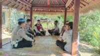 Polisi Gandeng Warga Sekotong Wujudkan Lingkungan Aman