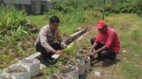 Sinergi Polsek Labuapi dan Warga Mapak Reong Dorong Pemanfaatan Pekarangan Produktif